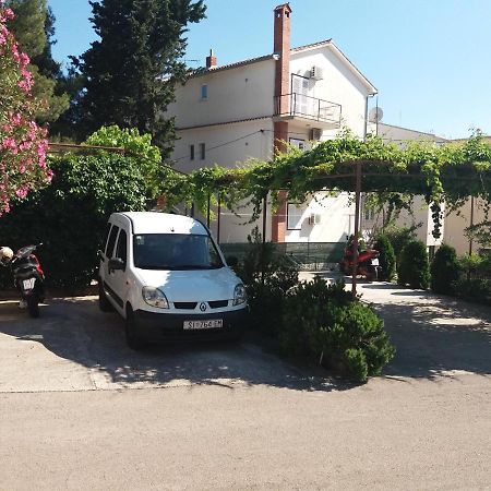 Apartment Viktoria Primošten Extérieur photo